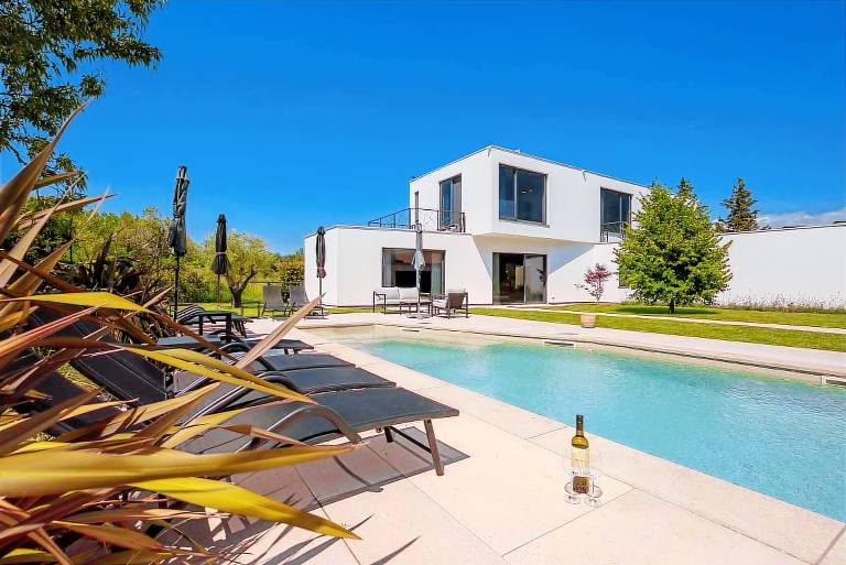 Villa  Krmed