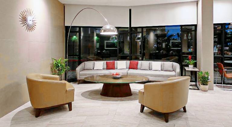Holiday Inn Long Beach - Airport By IHG — photo 4