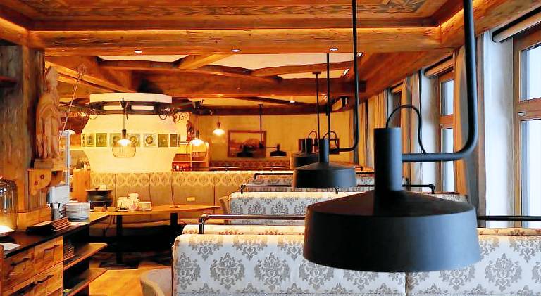 Chalet with sauna, garden & heated pool — photo 4