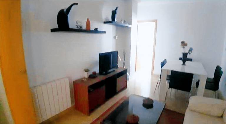 Apartment with 3 rooms for 4 persons — photo 2