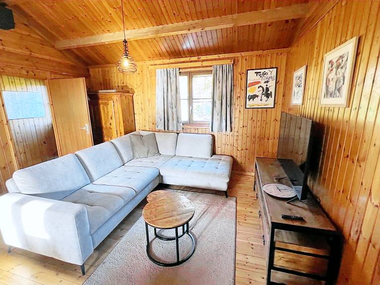 Vacation home with garden & terrace — photo 4