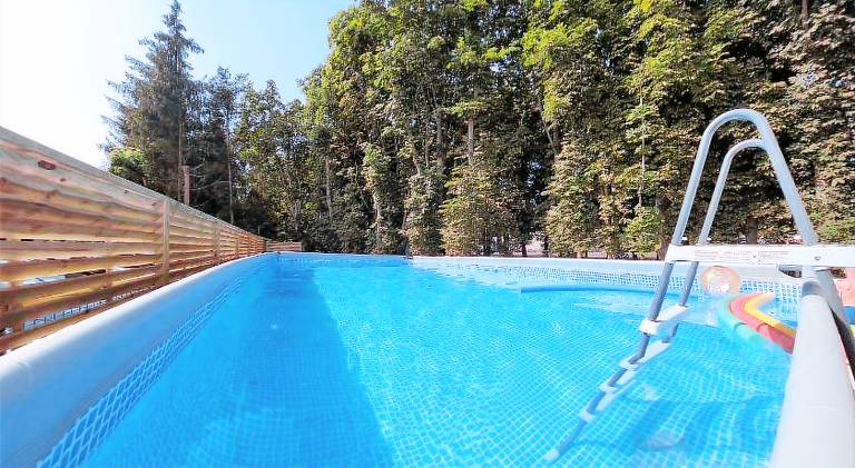 Holiday apartment with terrace, BBQ & pool — photo 4