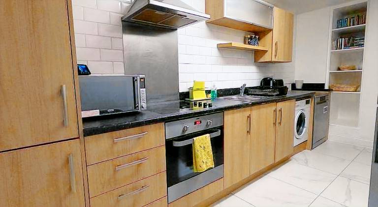 Holiday apartment with 2 rooms for 6 persons — photo 4