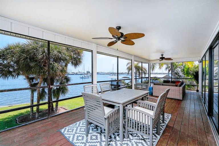 Vacation home with barbecue — photo 2