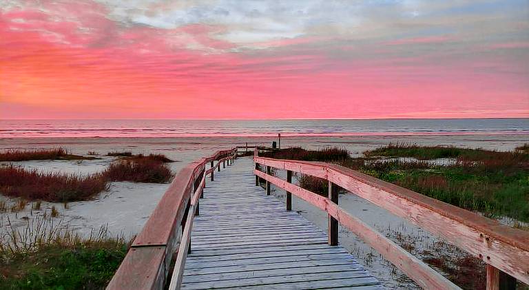 6 Bedroom plus Crows Nest with Beach View in Galveston, TX