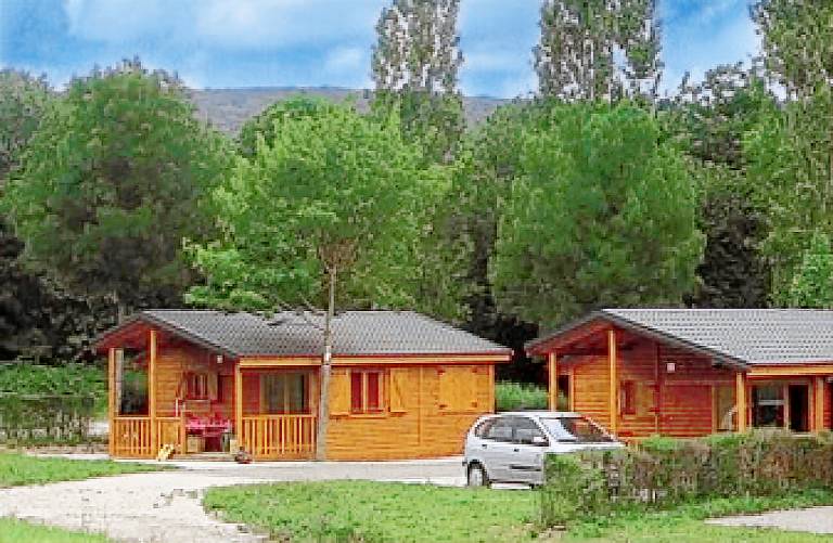 Family-friendly charming chalet with sauna, terrace & pool | Dogs allowed — photo 3