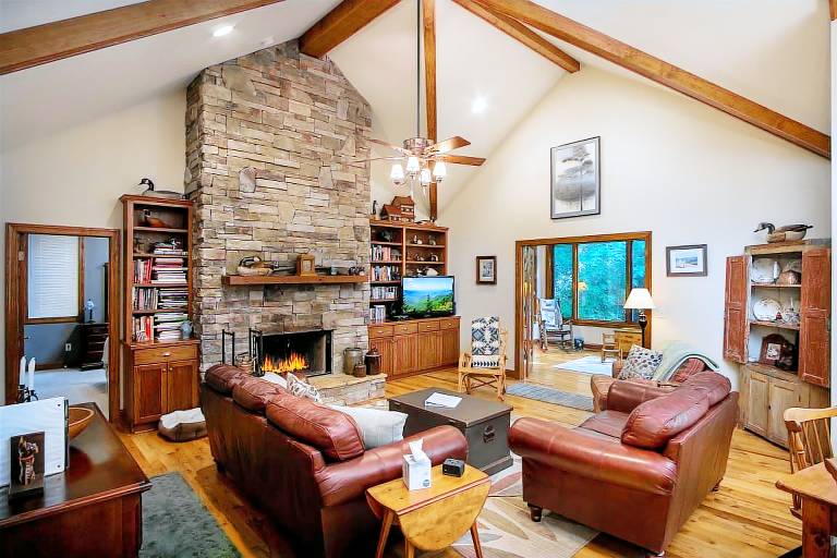 House  Cedar Mountain
