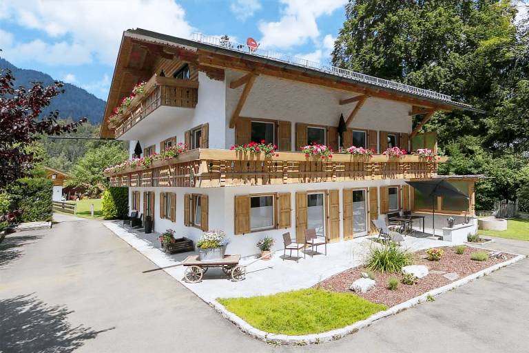 Holiday apartment with terrace | Nature view in Grainau
