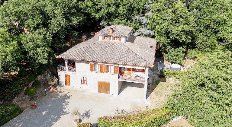 Villa with terrace, BBQ & yard | Pet-friendly in Gaiole in Chianti