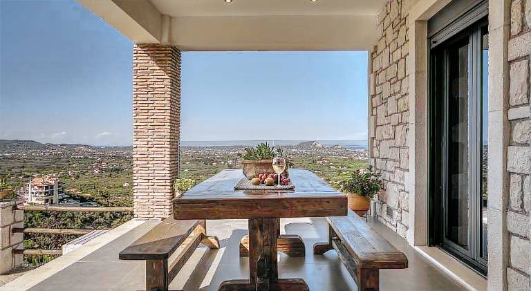 Fully equipped villa with patio, garden & BBQ | Pet-friendly — photo 4
