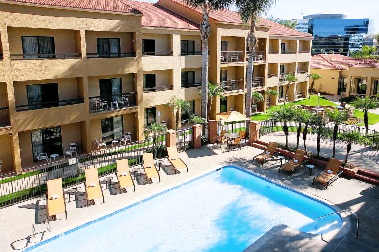 Courtyard by Marriott San Diego Sorrento Valley — photo 4