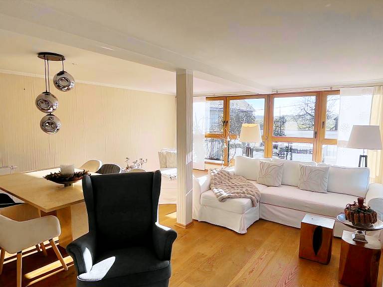 Beautiful rental apartment with yard, sauna & private pool | Pets are welcome — photo 4