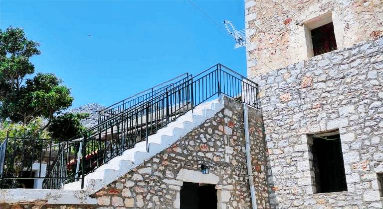 Vacation home with 1 room for 6 persons in East Mani