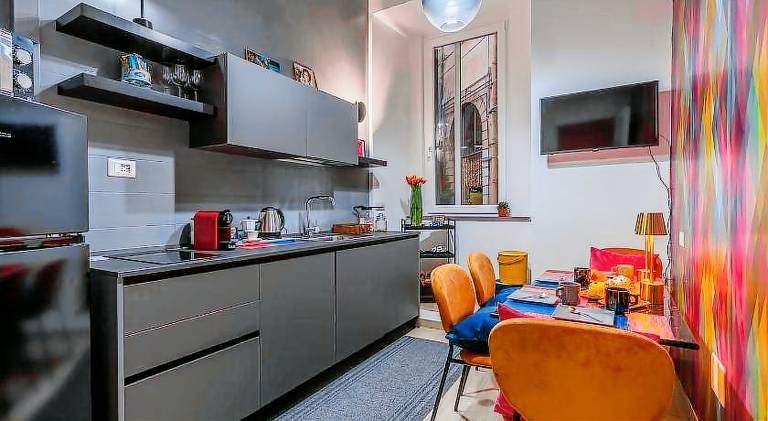 Apartment with 2 rooms for 5 persons — photo 3