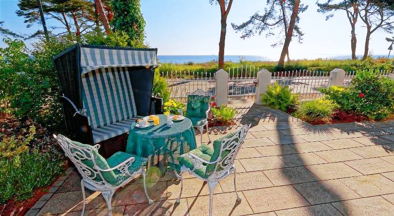 Wonderful serviced apartment with garden & terrace | Beach nearby | Dogs allowed — photo 4