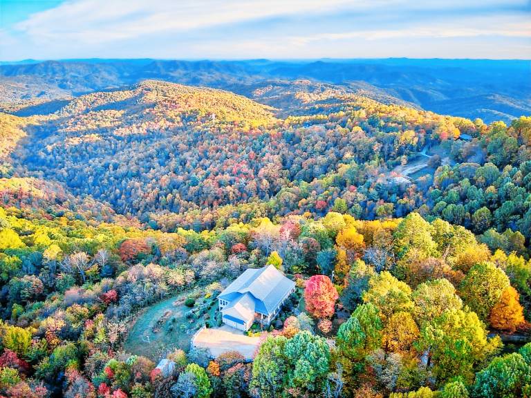 Mountain Lilly - huge views, three ensuites, 10min to Blowing Rock — photo 5