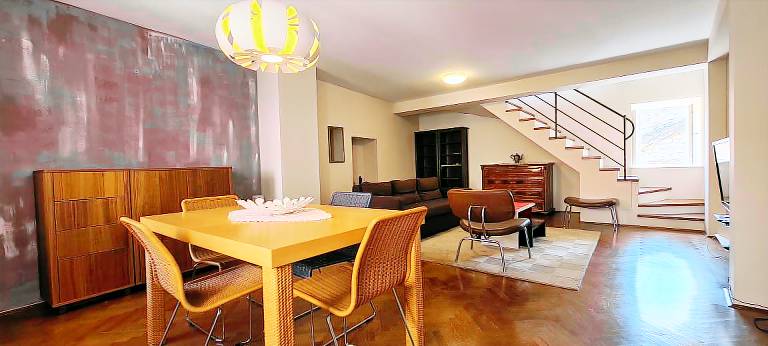 Fully equipped big vacation home with barbecue | Garden view | Dogs allowed in Hvar