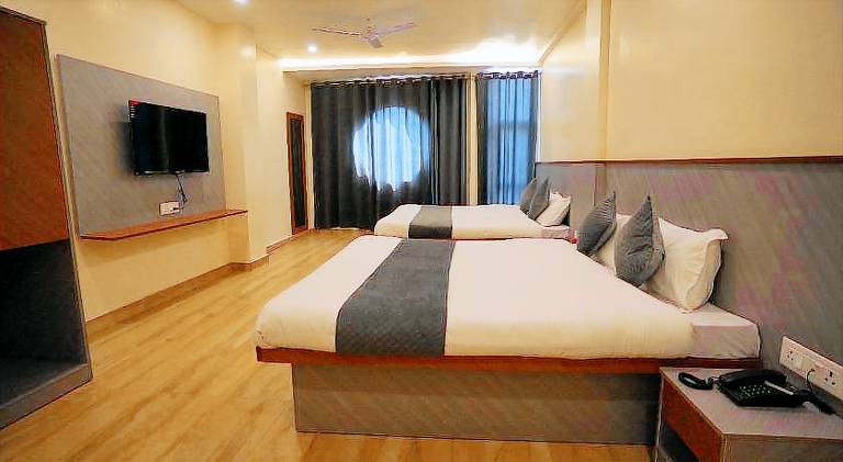 Hotel Aroma — photo 2