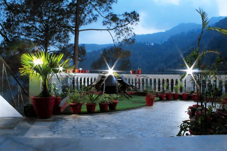 Apartment Nainital Lake