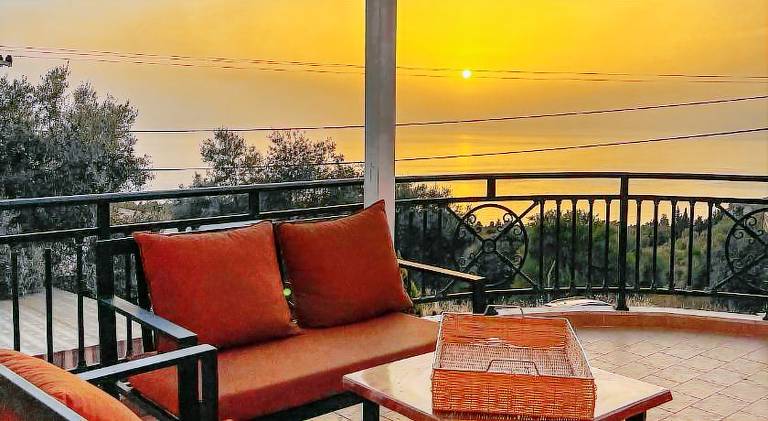 Apartma Egremni Beach
