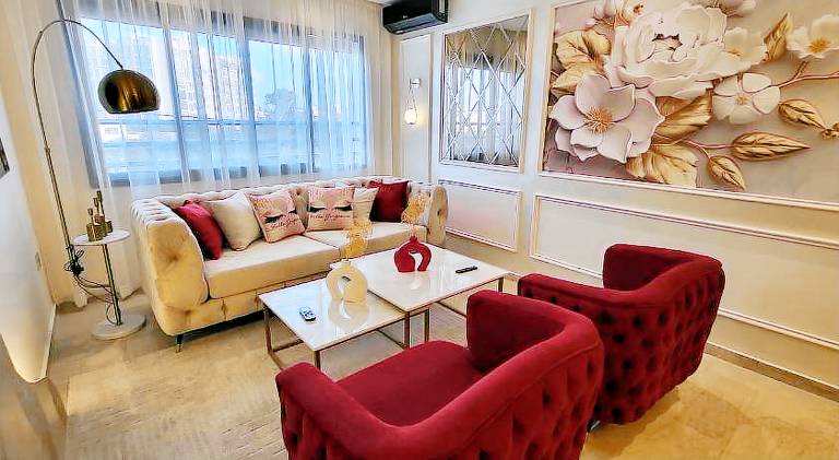 Holiday apartment with pool | Suitable for remote work | Dogs allowed in Casablanca