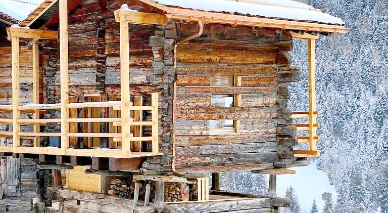 Chalet with 1 room for 2 persons in Anniviers