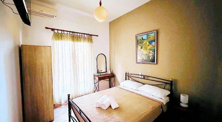 Holiday apartment with patio | Dogs allowed in South Pelion
