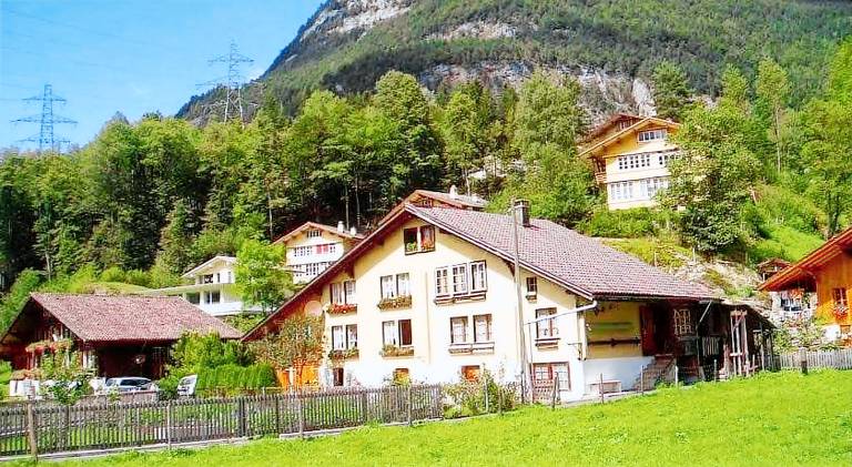 Rental apartment with 2 rooms for 3 persons in Innertkirchen