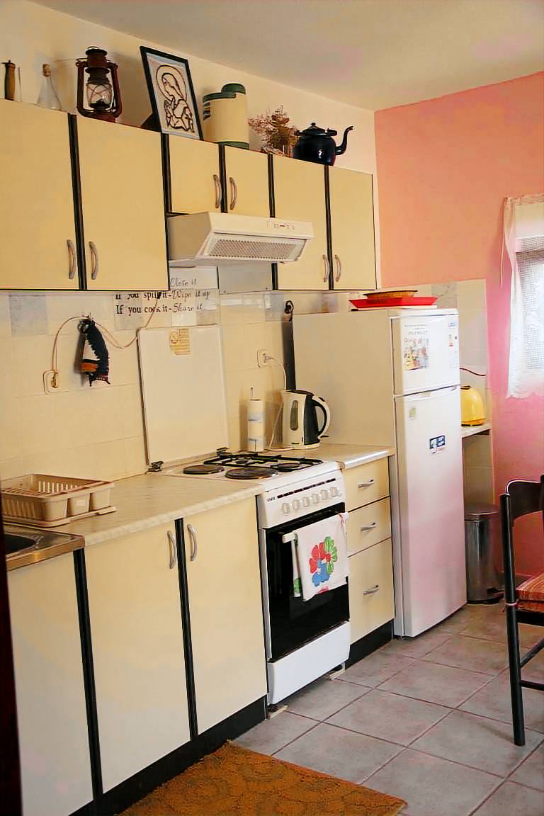 One bedroom apartment with terrace and sea view Cove Prapratna - Prapatna, Hvar (A-12207-a) — photo 3