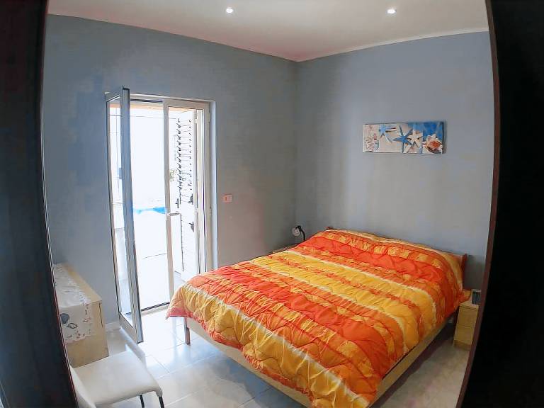 Family-friendly apartment with patio | Beach nearby | Pets allowed — photo 4