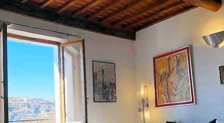 Apartment | Near Piazza del Campo — photo 2