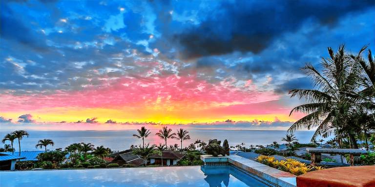 Hus Kahaluu-Keauhou