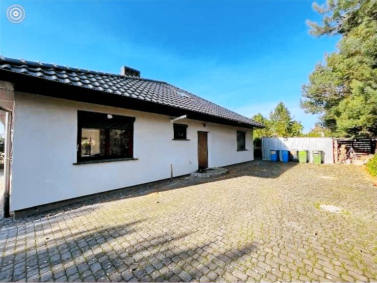 House with patio & grill — photo 3