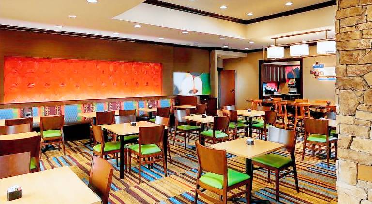 Fairfield by Marriott Inn & Suites Houston Intercontinental Airport — photo 5
