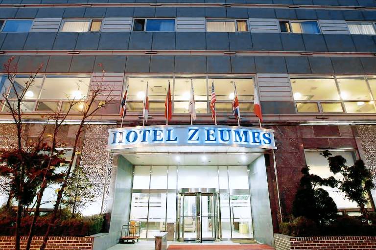 Incheon Airport Hotel Zeumes