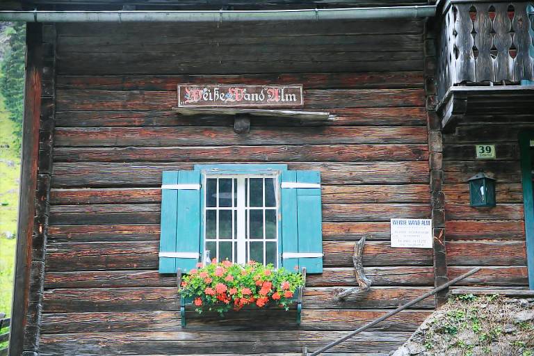 Family-friendly cabin with garden, grill & patio | Pet-friendly — photo 5