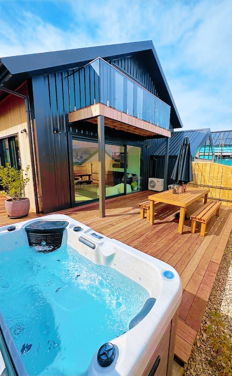 Mountain View with Hot Tub