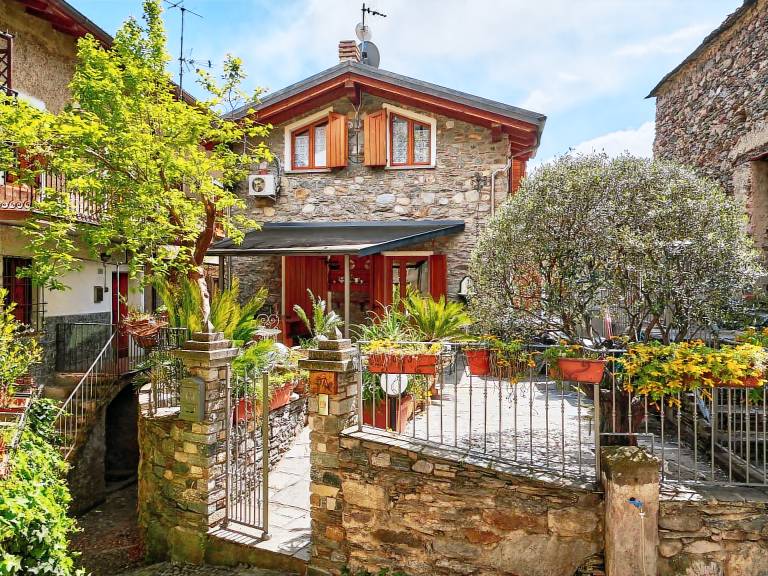 Ferienhaus  Gravedona ed Uniti