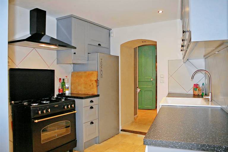 Children-friendly beautiful cottage with yard, private pool & barbeque | Nature view | Pets allowed — photo 2