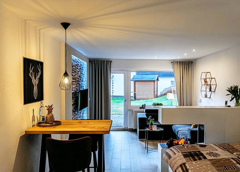 Apartment 'Mellies' with Private Terrace, Garden and Wi-Fi in Willingen