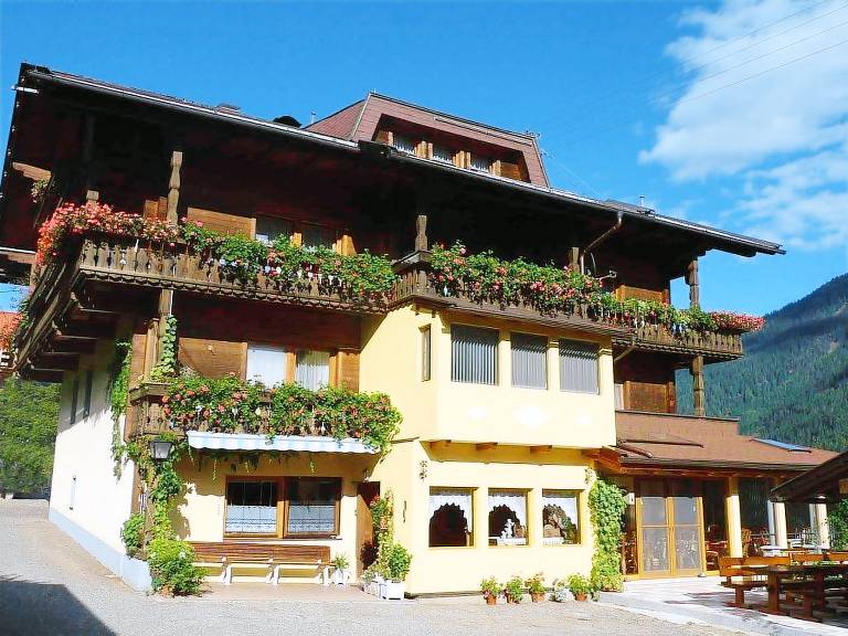 Bed & Breakfast  Stall