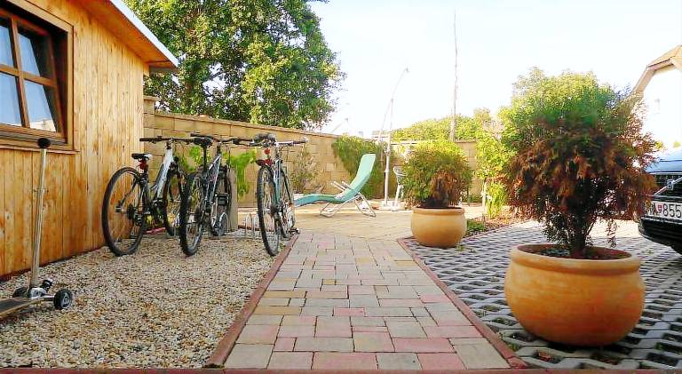 Holiday apartment with terrace — photo 5