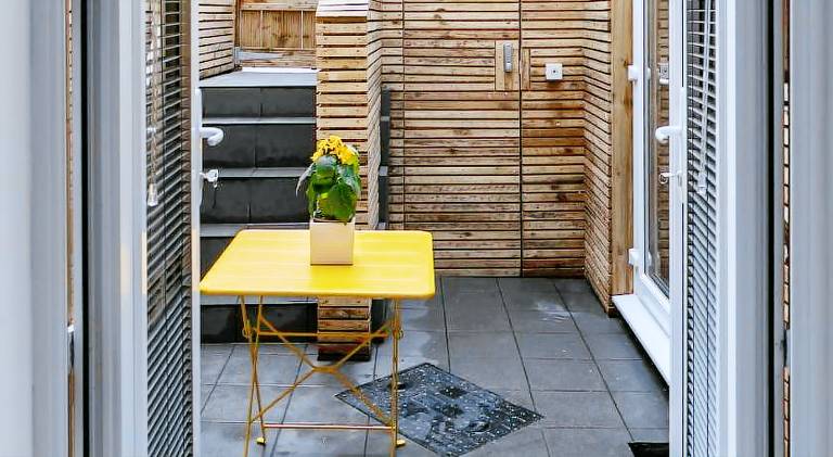 Rental apartment with yard | Pet-friendly — photo 5