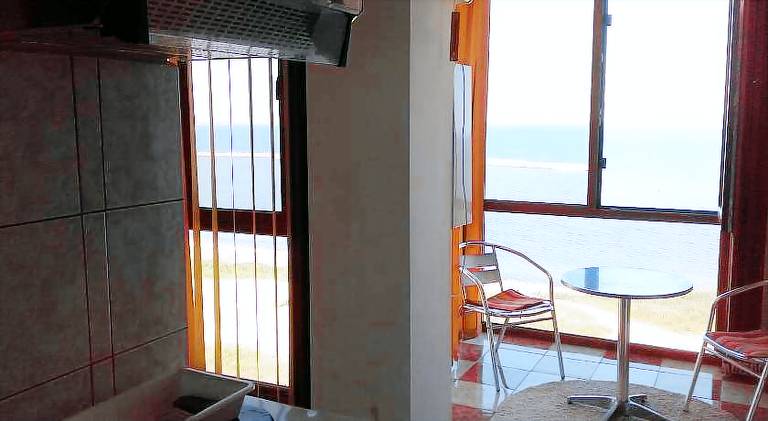 Lovely holiday apartment | Beach nearby | Pets allowed in Constanta