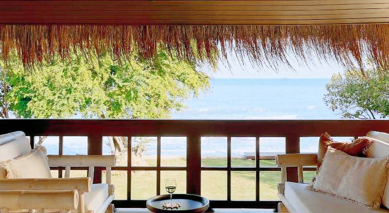 Mola-Mola Beachfront Villa by Yudee Assets — photo 3