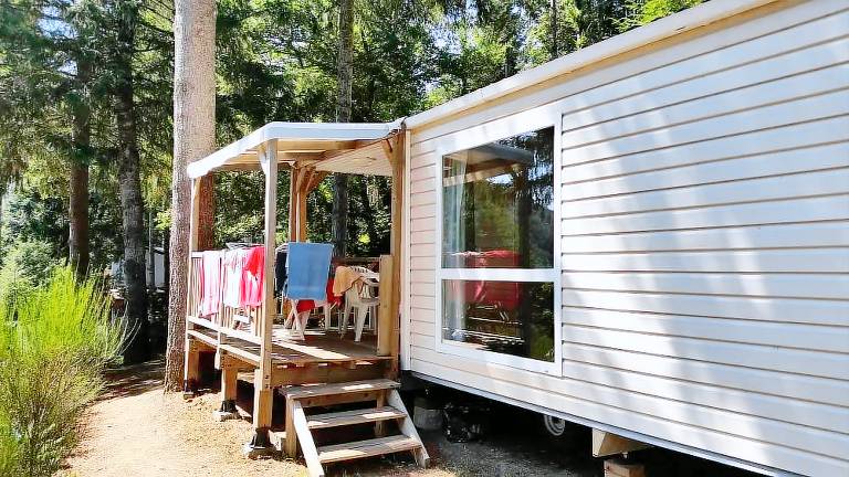 Mobil-home Neuvéglise