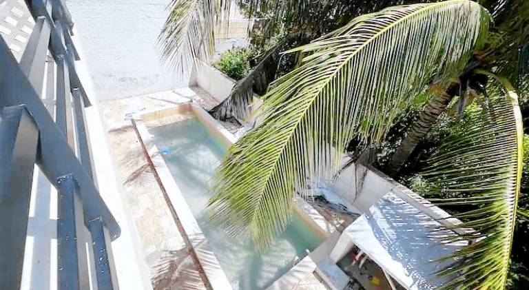 Holiday apartment with terrace, BBQ & private pool — photo 3