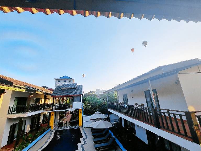 Vang Vieng Night Market Resort — photo 4