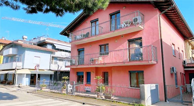 Rental apartment with 2 rooms for 7 persons in Caorle