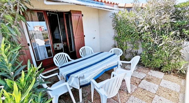 Villa with 3 rooms for 5 persons — photo 5